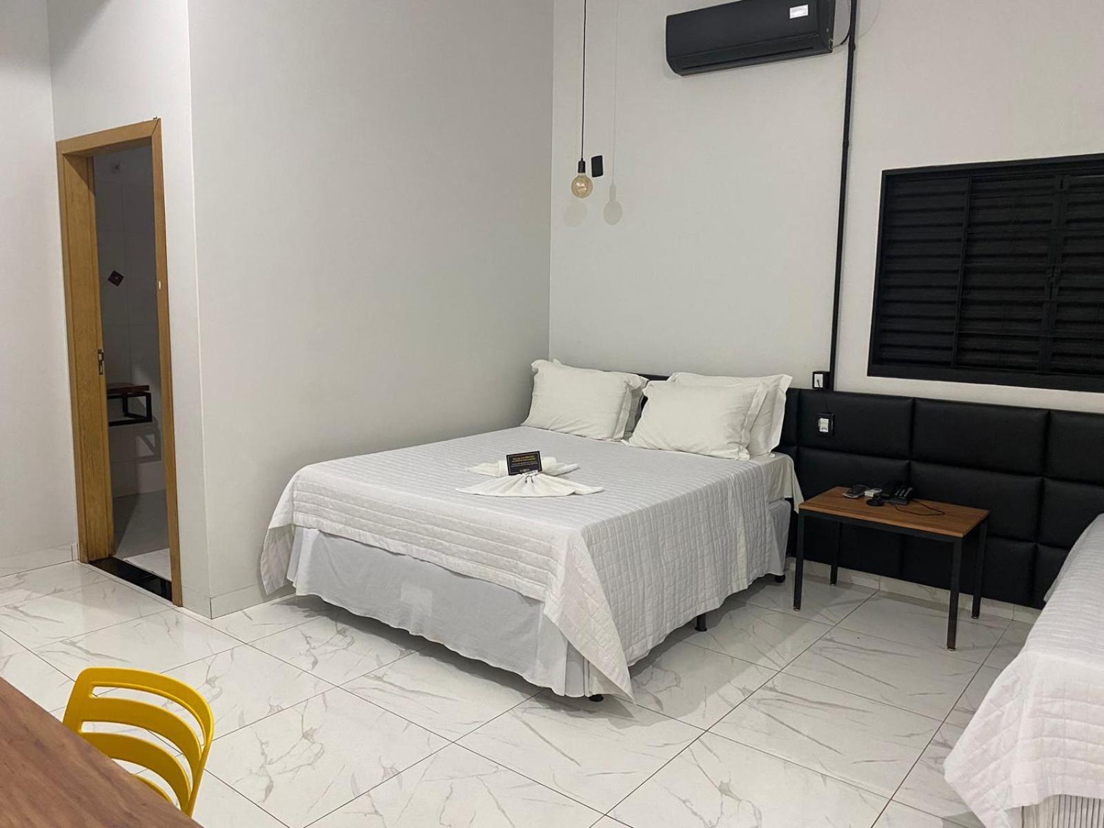 Querencia  Hotel Avenida Plaza מראה חיצוני תמונה